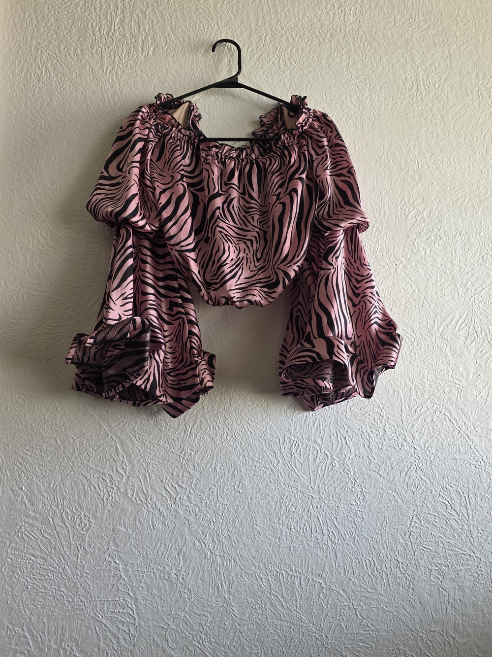 Mobwife Va Va Voom Pink and Black Zebra-Print Off-Shoulder Bell Sleeve Top